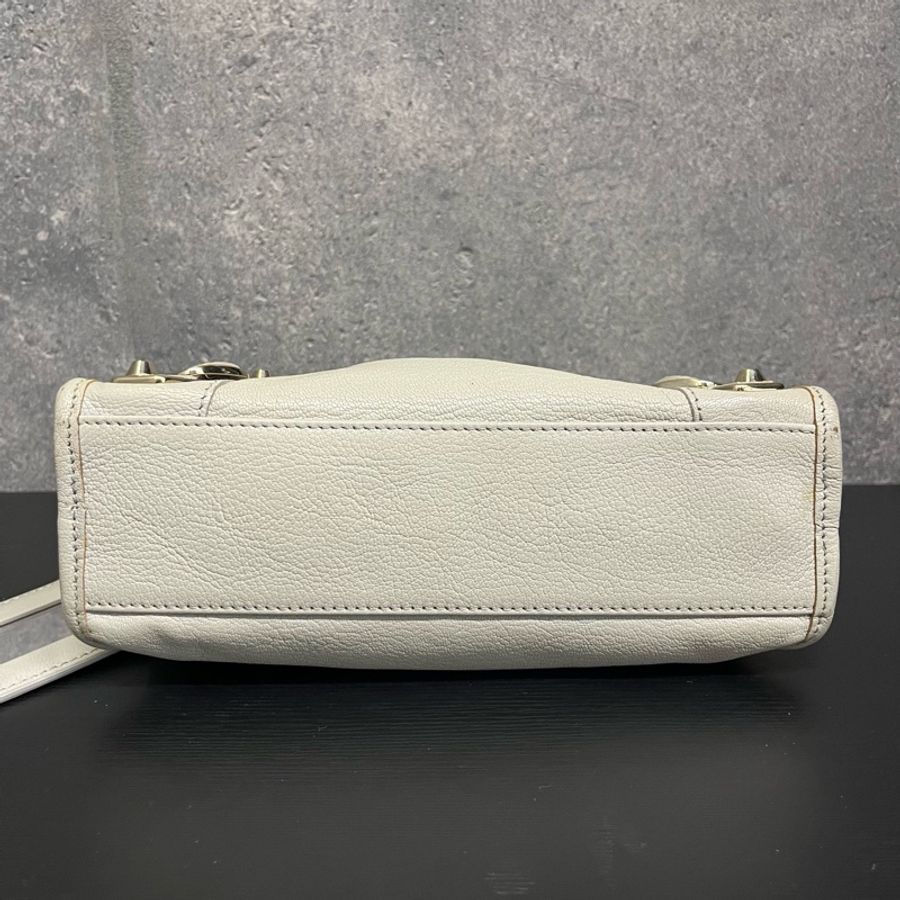 Balenciaga巴黎世家Mini Le City淺灰色金扣迷你機車手提單肩斜挎包 尺寸24*16*9cm附件:肩帶 塵袋 鏡子-4