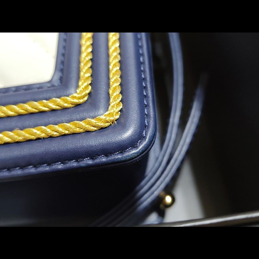 Chanel Boy 25 中號 19C限量海軍藍白拼色 編織金絲線 小牛皮 無卡【無保卡附查碼圖/極致大全配】(附限定黑金山茶花、原廠紙袋)-11