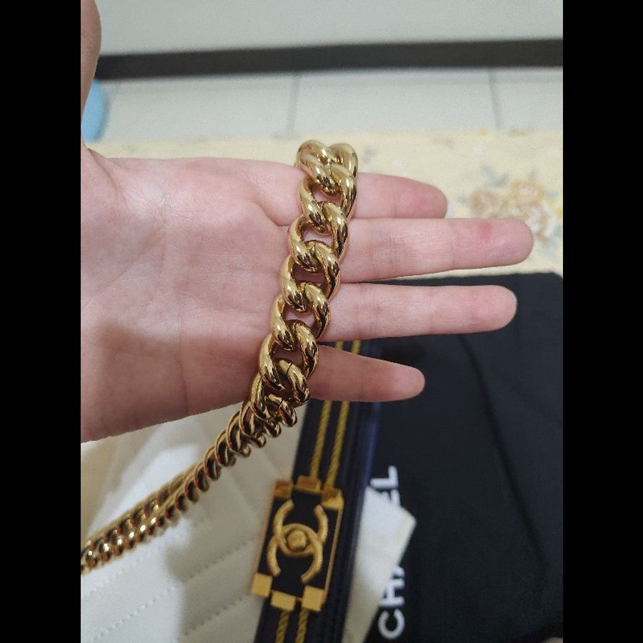 Chanel Boy 25 中號 19C限量海軍藍白拼色 編織金絲線 小牛皮 無卡【無保卡附查碼圖/極致大全配】(附限定黑金山茶花、原廠紙袋)-17