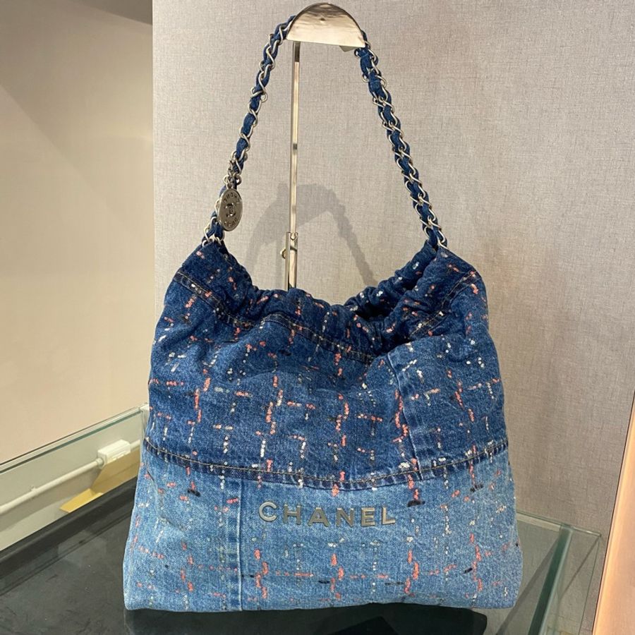 Chanel牛仔系列22Bag-0