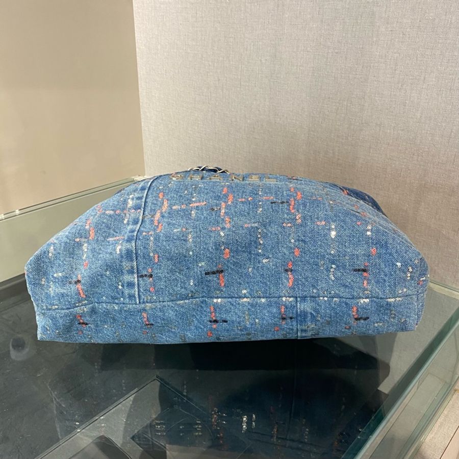 Chanel牛仔系列22Bag-4