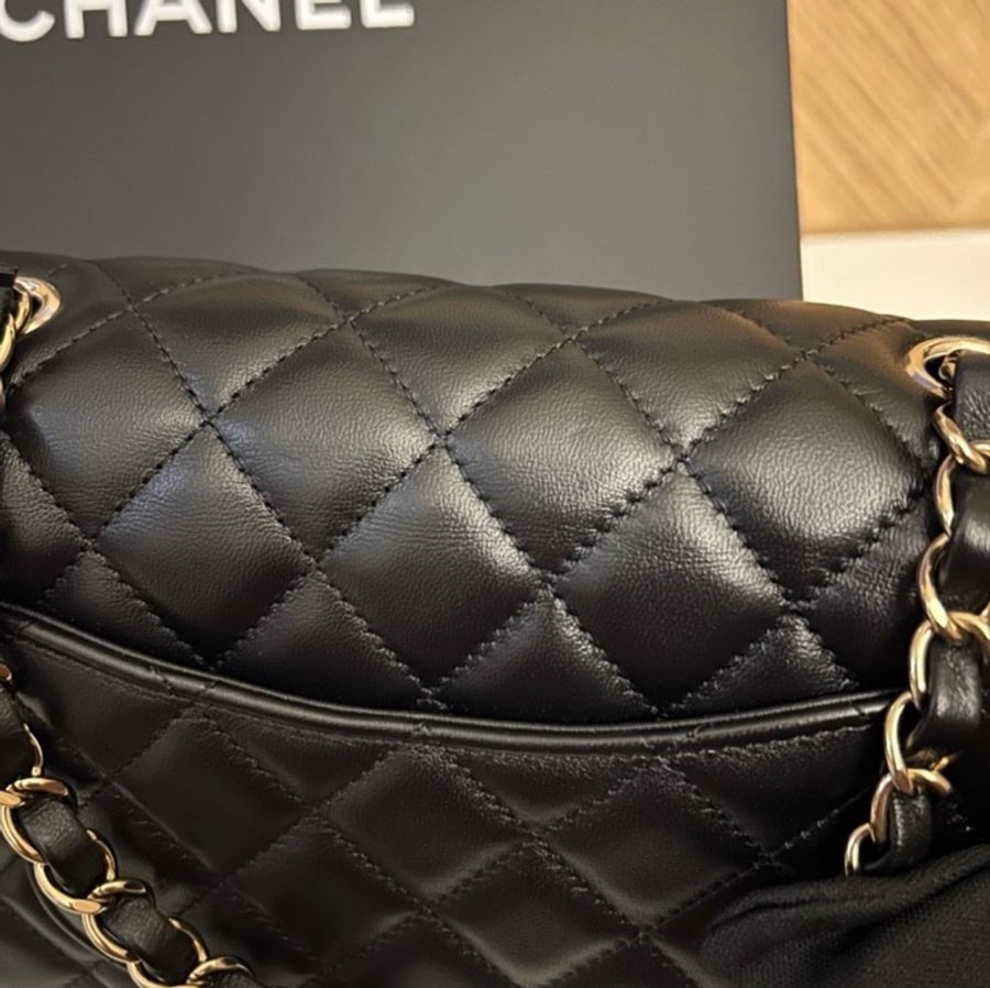 Chanel CF20黑色羊皮淡金扣-12