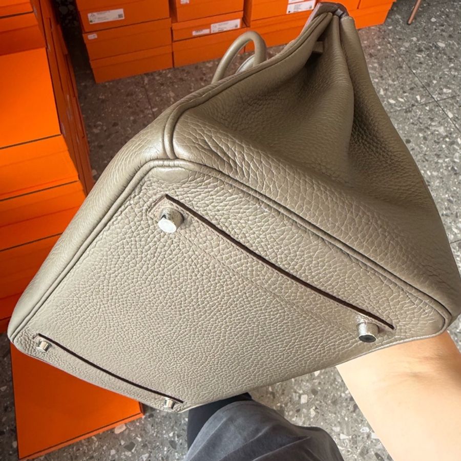 【震撼撿漏價👍🏻全網最低價💫】Hermes/愛馬仕 Birkin35 大象灰銀釦 四大金剛色 經典永不過時-4