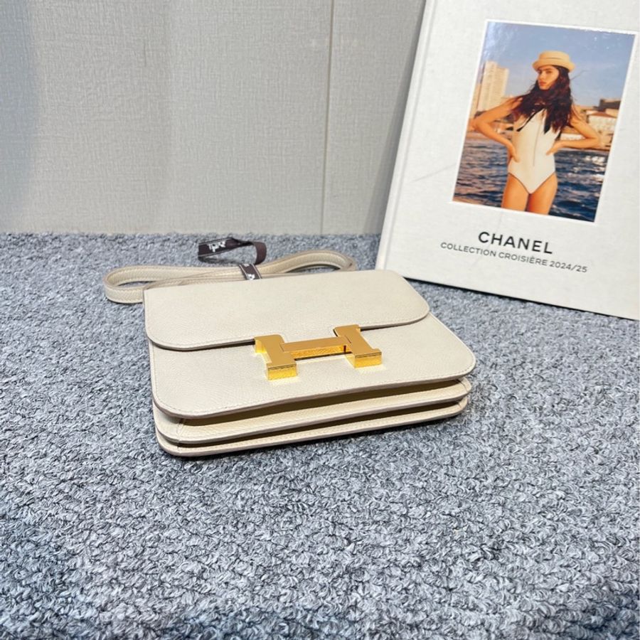 【震撼撿漏價👍🏻全網最低價💫】Hermes/愛馬仕 Constance 康斯坦斯 康康19 奶昔白金扣 四大金剛色經典保值款-4