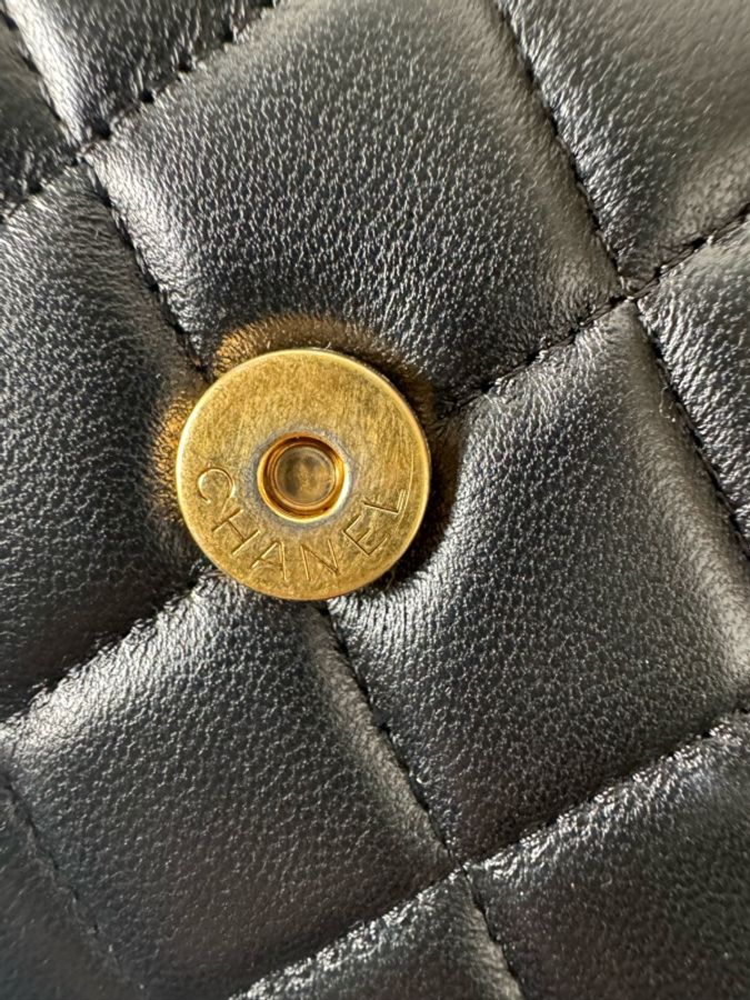 Chanel香奈兒黑金 鏤空琺瑯手柄 Kelly-16