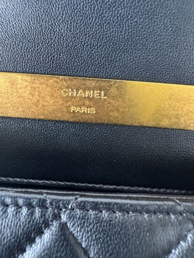 Chanel香奈兒黑金 鏤空琺瑯手柄 Kelly-18