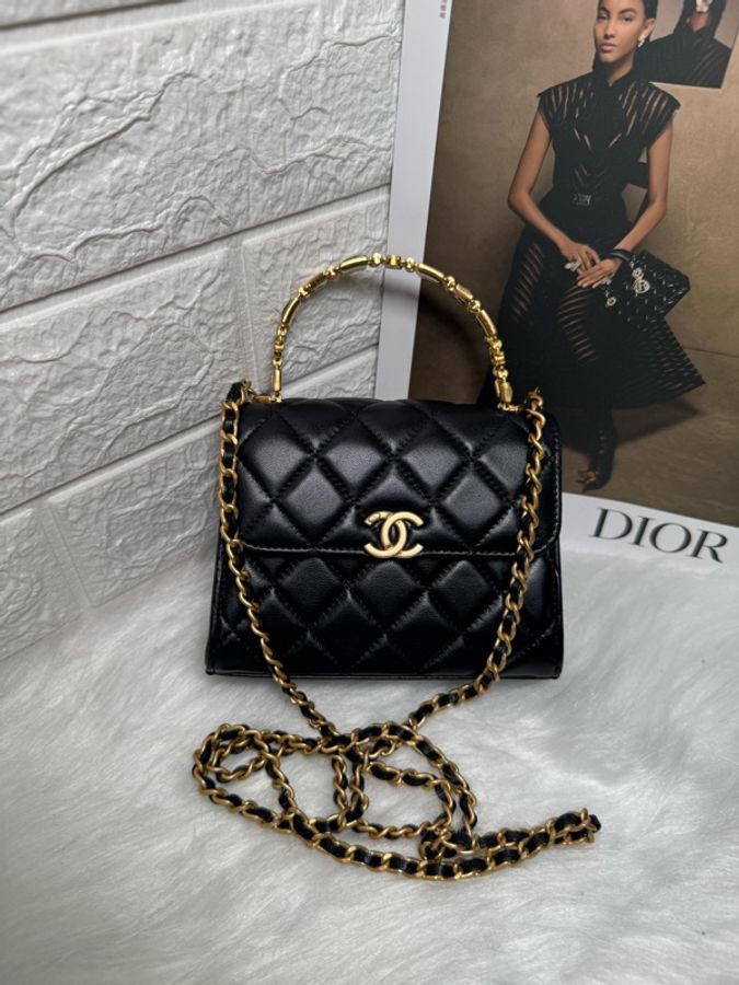 Chanel香奈兒黑金 鏤空琺瑯手柄 Kelly-29