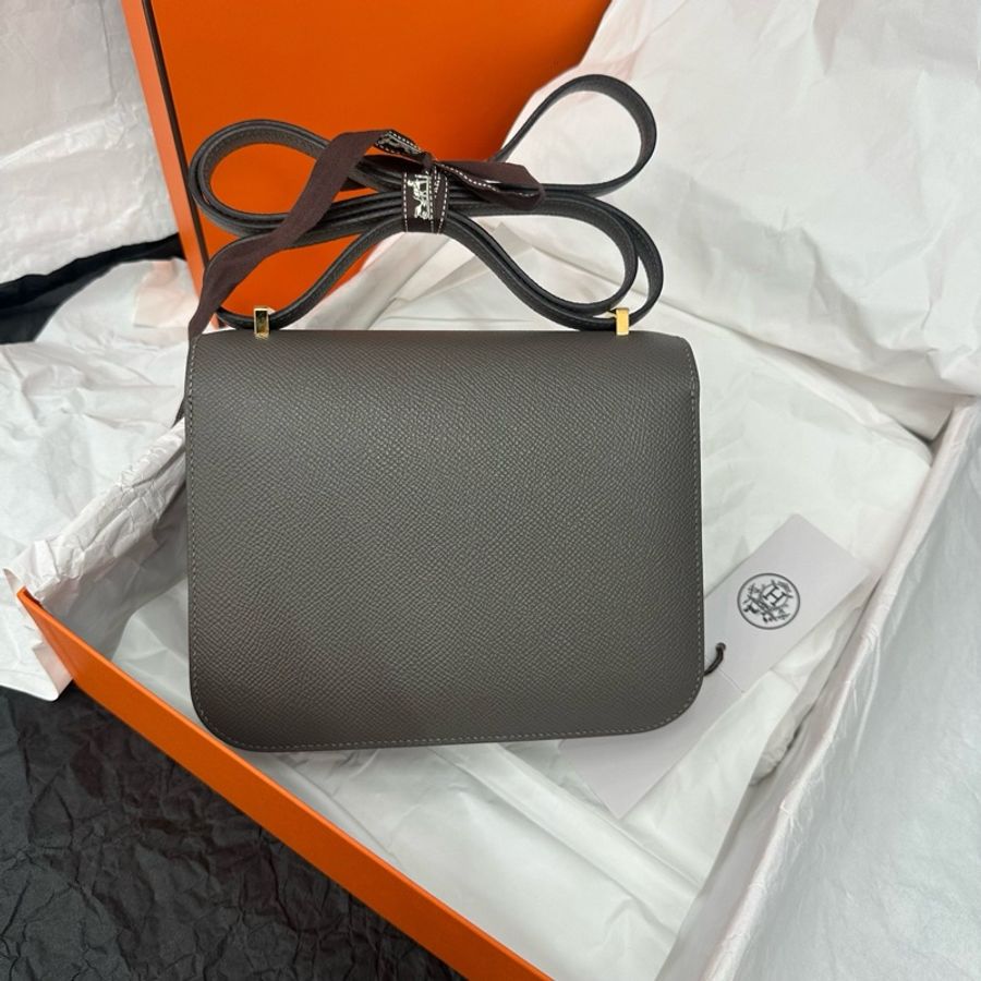 【震撼撿漏價👍🏻全網最低價💫】Hermes/愛馬仕 Constance 康斯坦斯 康康19 積雲雨灰金扣-2