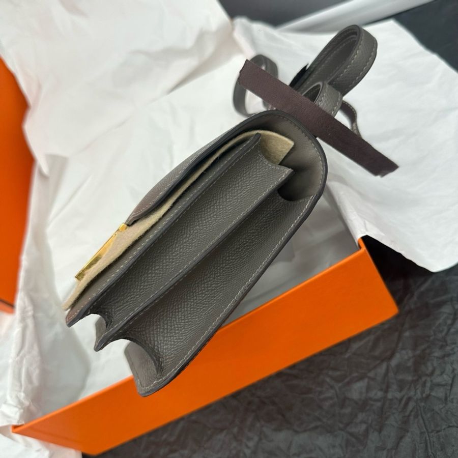 【震撼撿漏價👍🏻全網最低價💫】Hermes/愛馬仕 Constance 康斯坦斯 康康19 積雲雨灰金扣-3