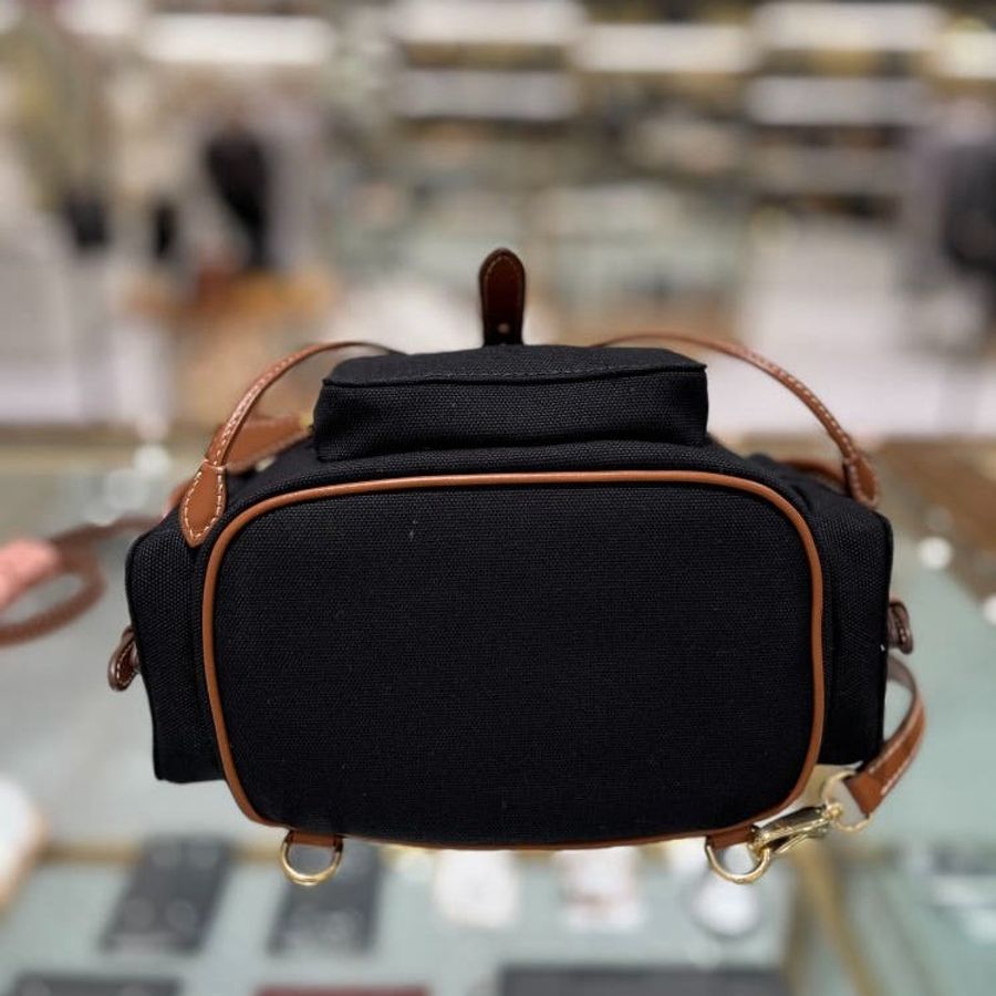 ⏰全新品特賣 專櫃7萬2🌺Miu Miu 5BZ043 迷你帆布拼皮革多口袋後背包 矢車菊藍色/白蘭地色-3