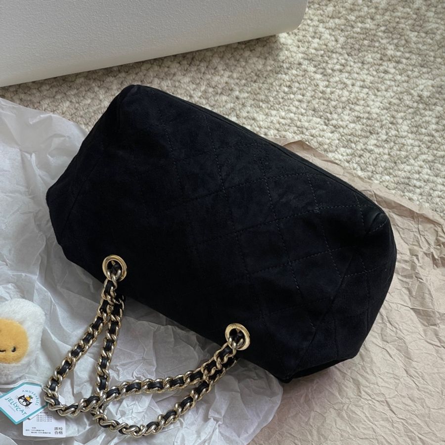 Prada • 稀有黑金麂皮保齡球包-4