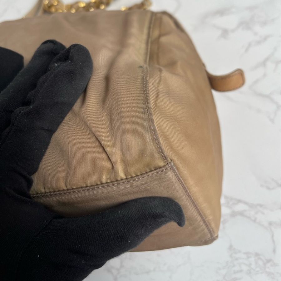 Prada • 經典卡其色尼龍降落傘鏈條包-3