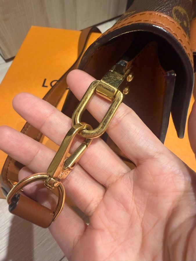 LV (全配) 經典熱銷雙色老花達芙妮 小號❤️-7