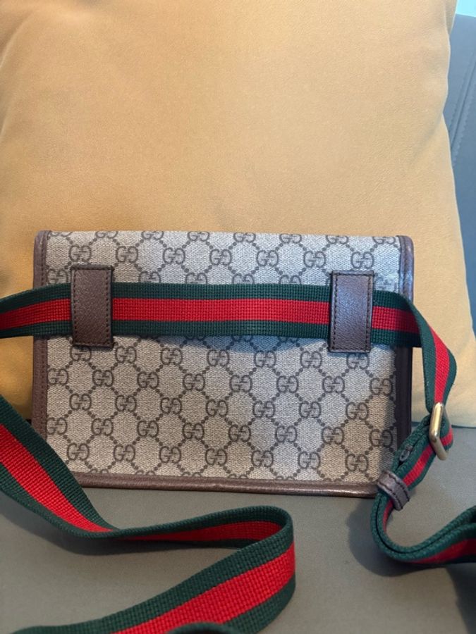 GUCCI 古馳 經典老花虎頭腰包 胸包 斜背包 男女適用 八成新 無附件-1