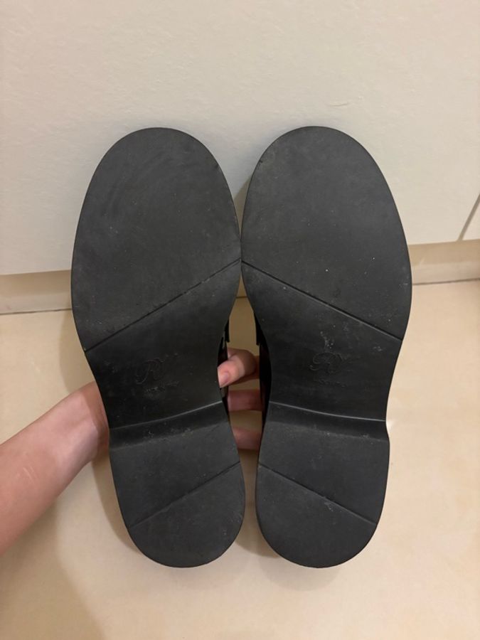 Roger Vivier Viv’ Rangers 黑色漆皮水晶方扣樂福鞋36.5-4
