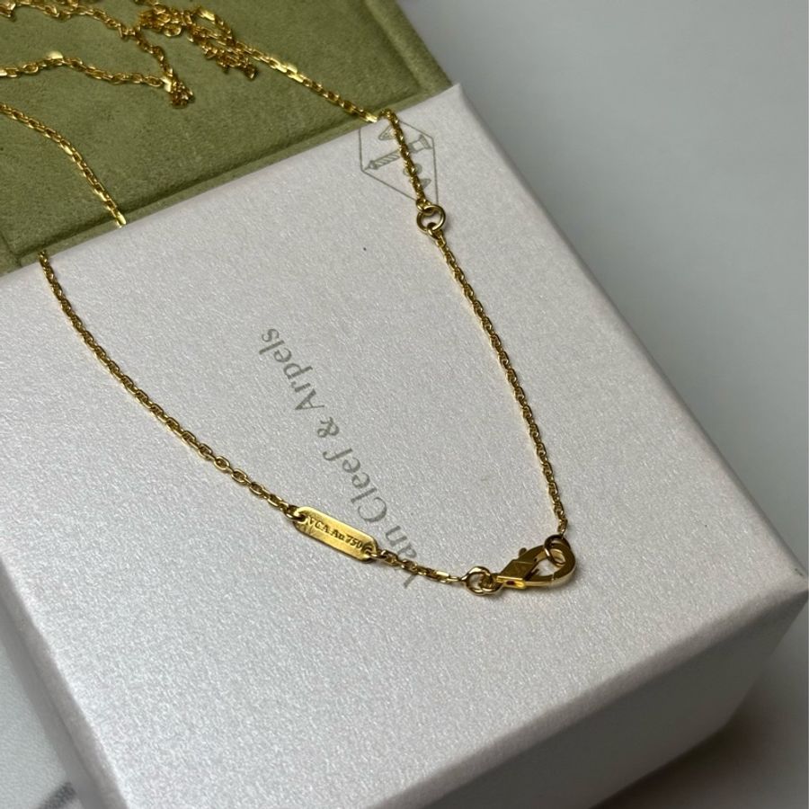 Vca黑中花項鍊-2