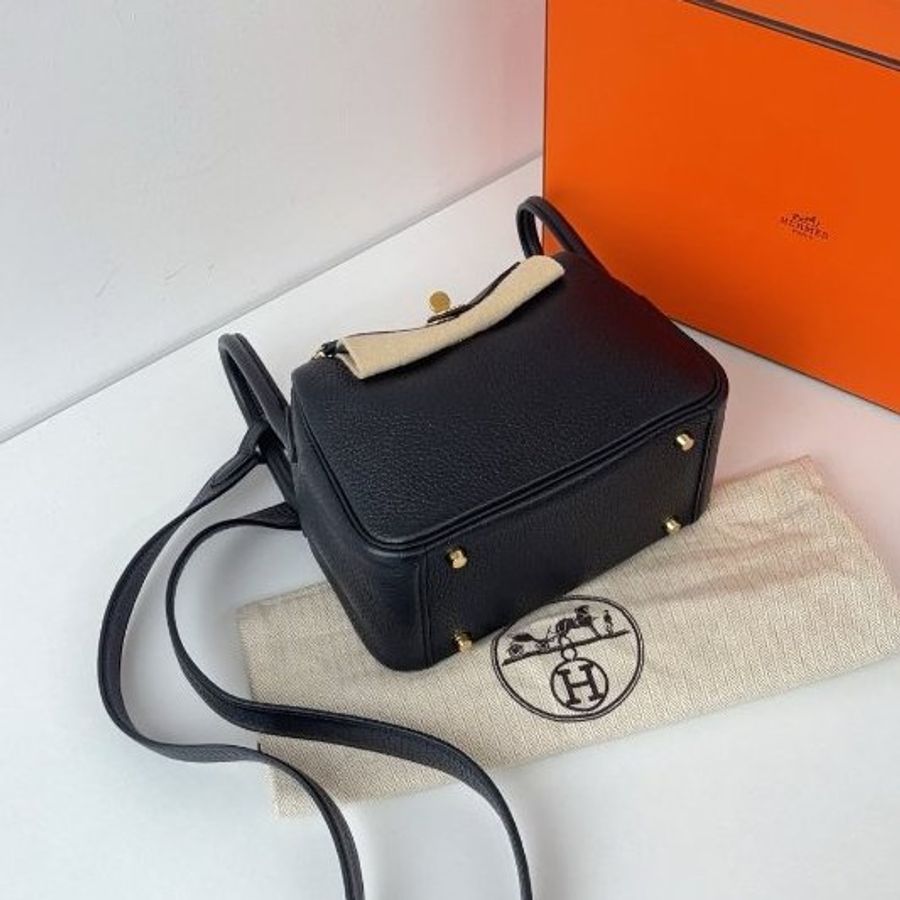 閒置新 Hermes愛馬仕 Mini Lindy 黑色金扣-4