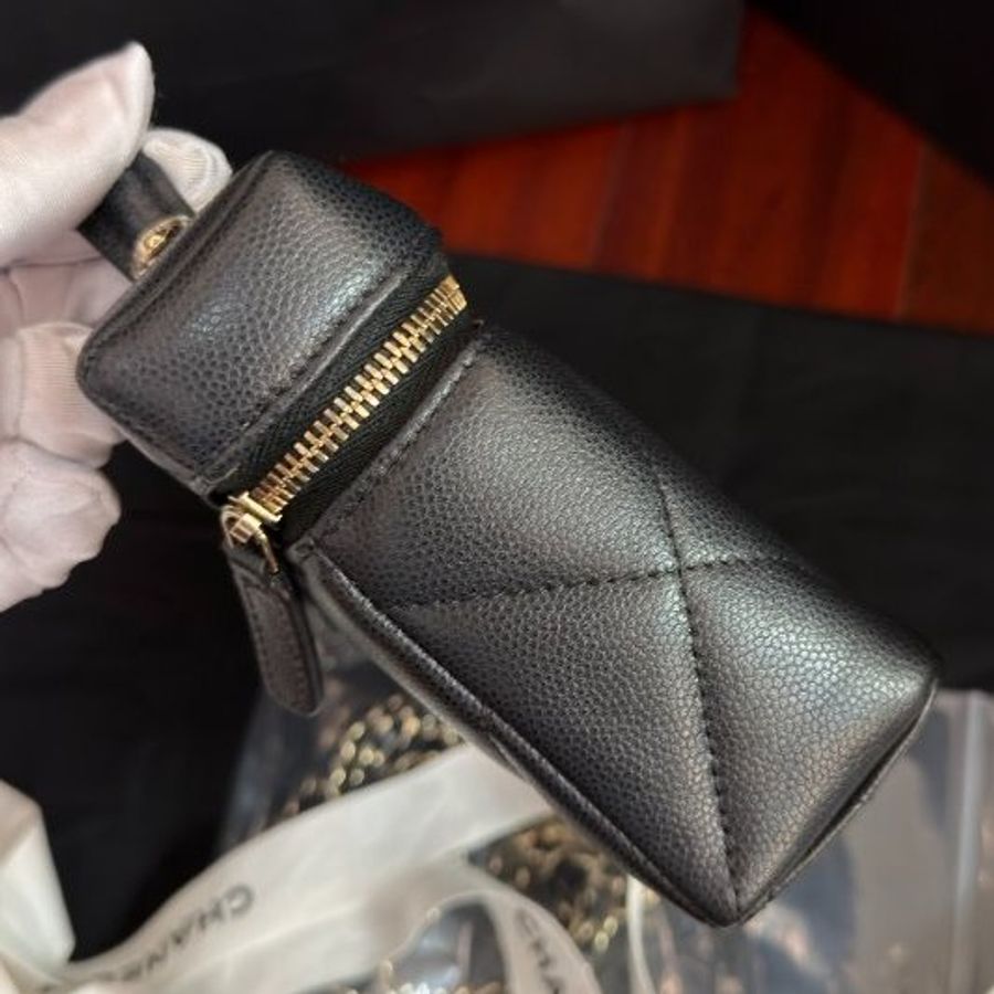 近全新 香奈兒/Chanel 黑金大菱格飯盒包-2