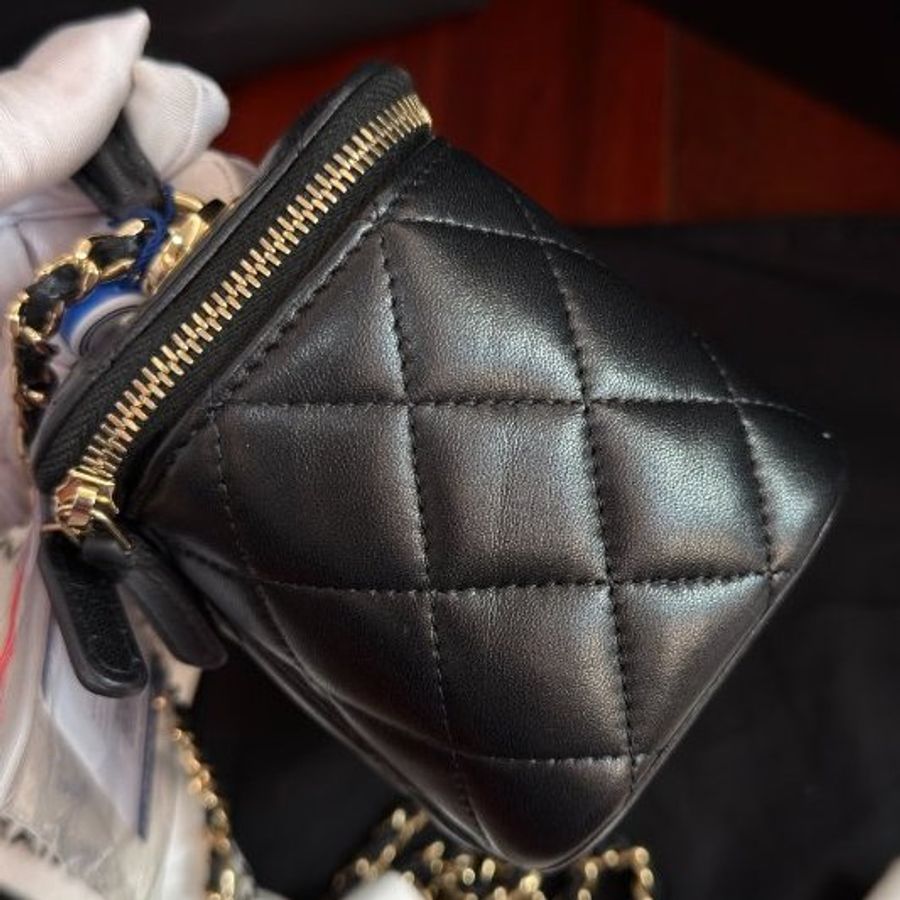 近新品 香奈兒/Chanel 黑金鑽扣長盒子鏈條包-2