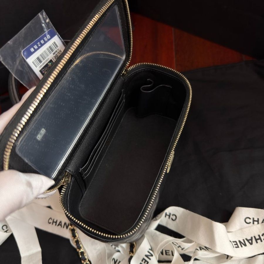 近新品 香奈兒/Chanel 黑金鑽扣長盒子鏈條包-4