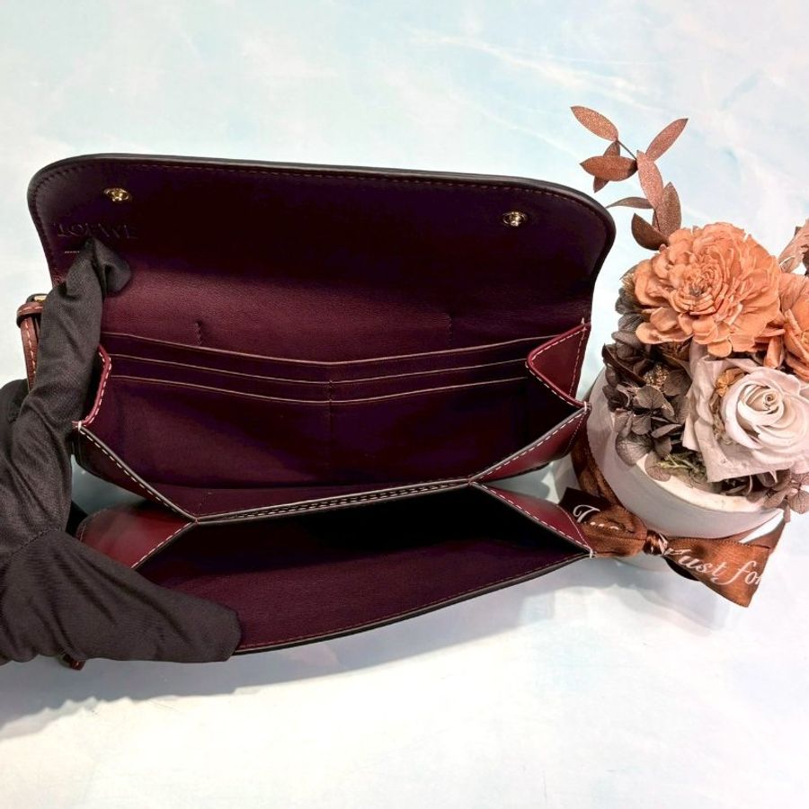 LOEWE Gate Continental桃紅長夾-4