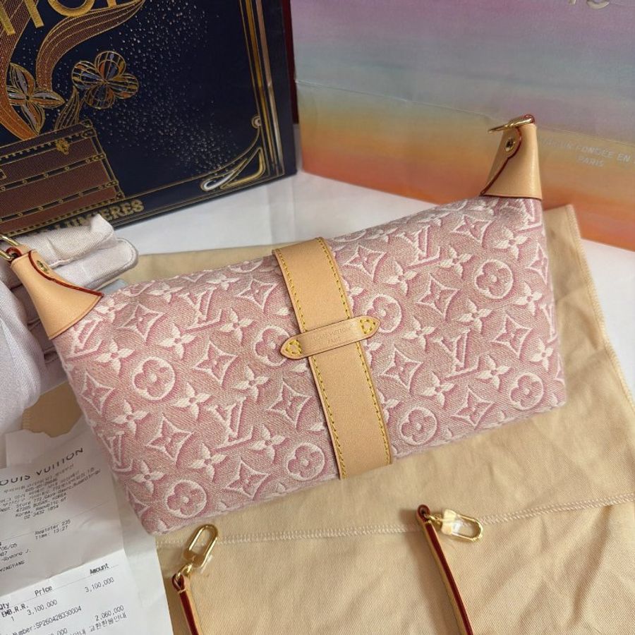 近新品 路易威登/Louis Vuitton Pochette Mia 粉色牛仔飯盒包 芯片款-1