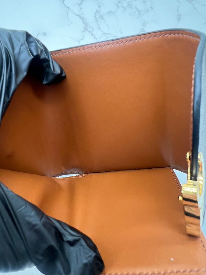 香緹國際精品 CELINE 凱旋門 短夾 1175-5