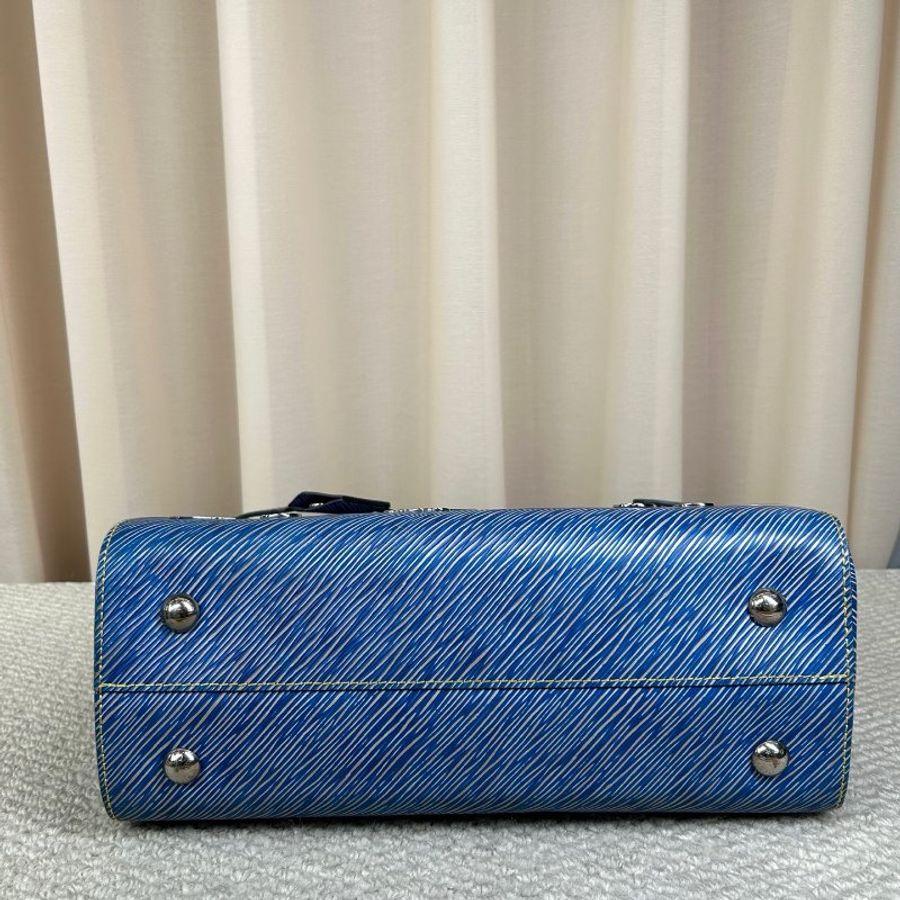 LV Twist tote牛仔藍徽章限量tote包 牛仔藍 銀色五金 30.5×12.5×22cm 98新配件塵袋 肩帶-5