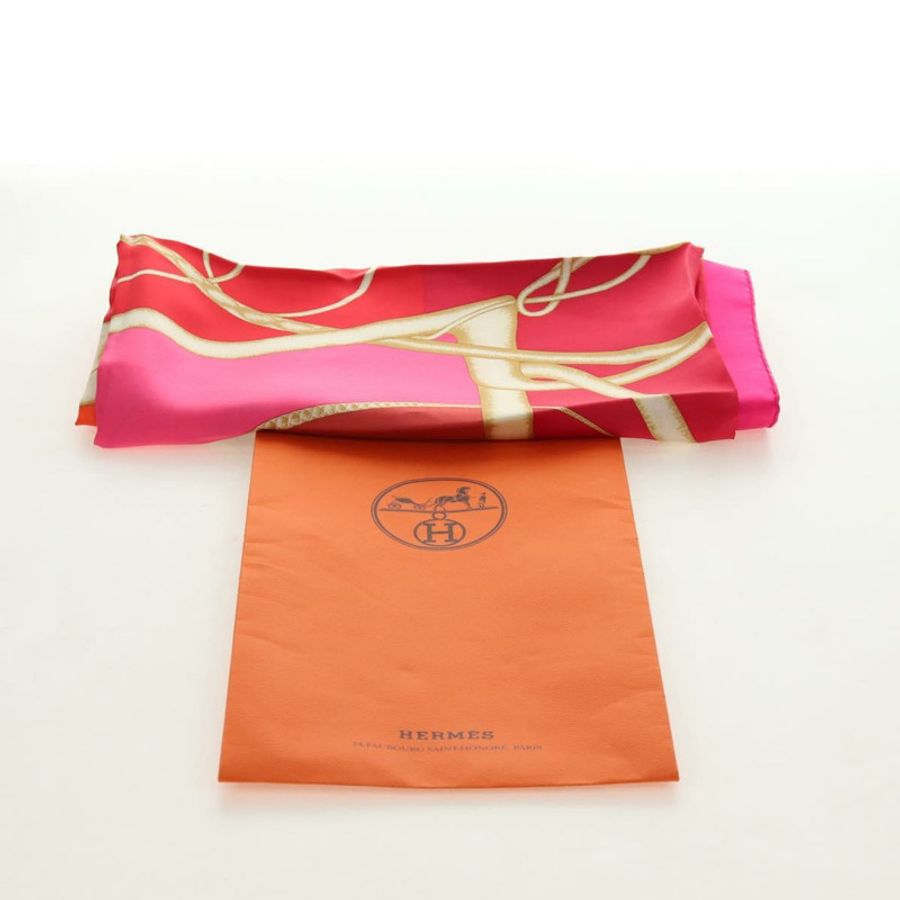 【日本直送】愛馬仕 Carre 140 絲巾 “Coup de Fouet” 粉紅色真絲 Auth 185059M-11