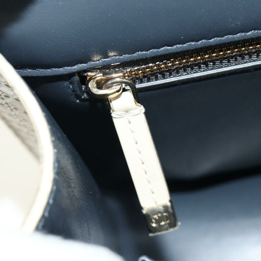 【日本直送】Christian Dior Montaigne 鏈條包 漆皮 米色 金 正品 ar13976V-24