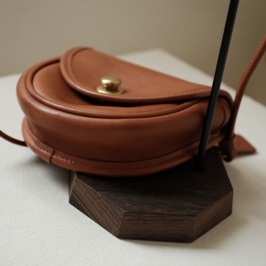 COACH Vintage 1980s 經典絕版美製 焦糖琥珀棕馬鞍斜背包-6