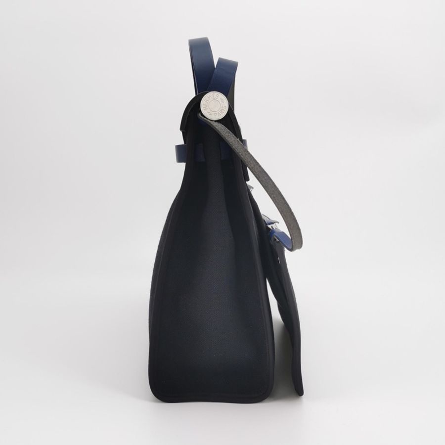 Hermes愛馬仕herbag31 和深藍色拼黑色銀扣-1