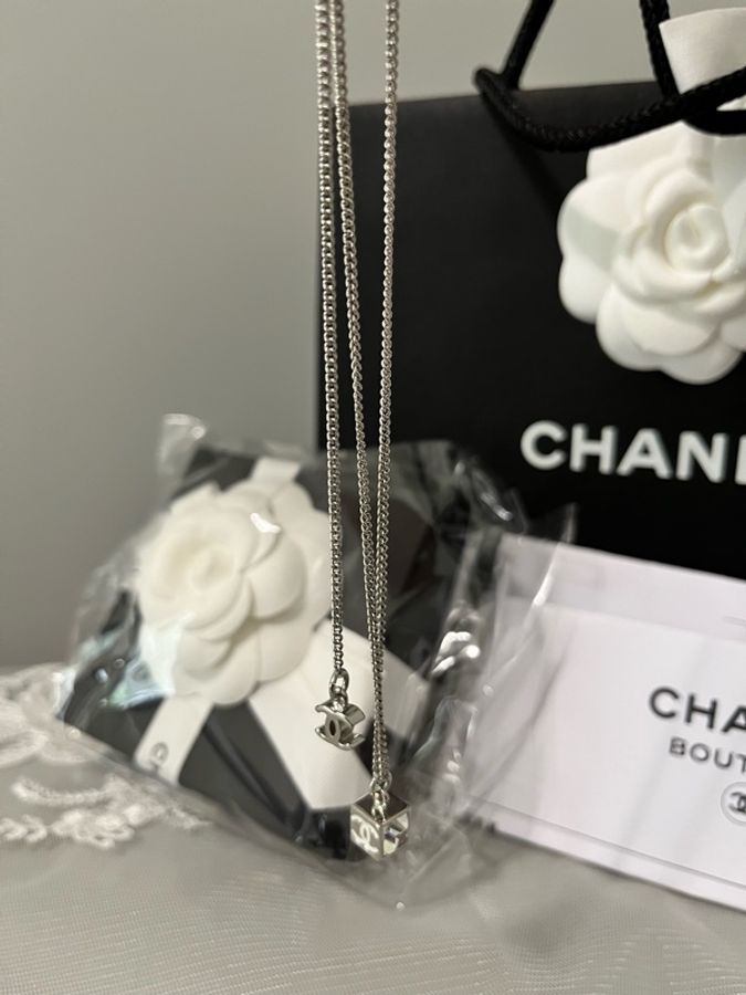 CHANEL 香奈兒《全新》25C Cube 小方糖雙C項鍊 銀色|雙面Logo|可調式長短鍊 提供台灣購證-15