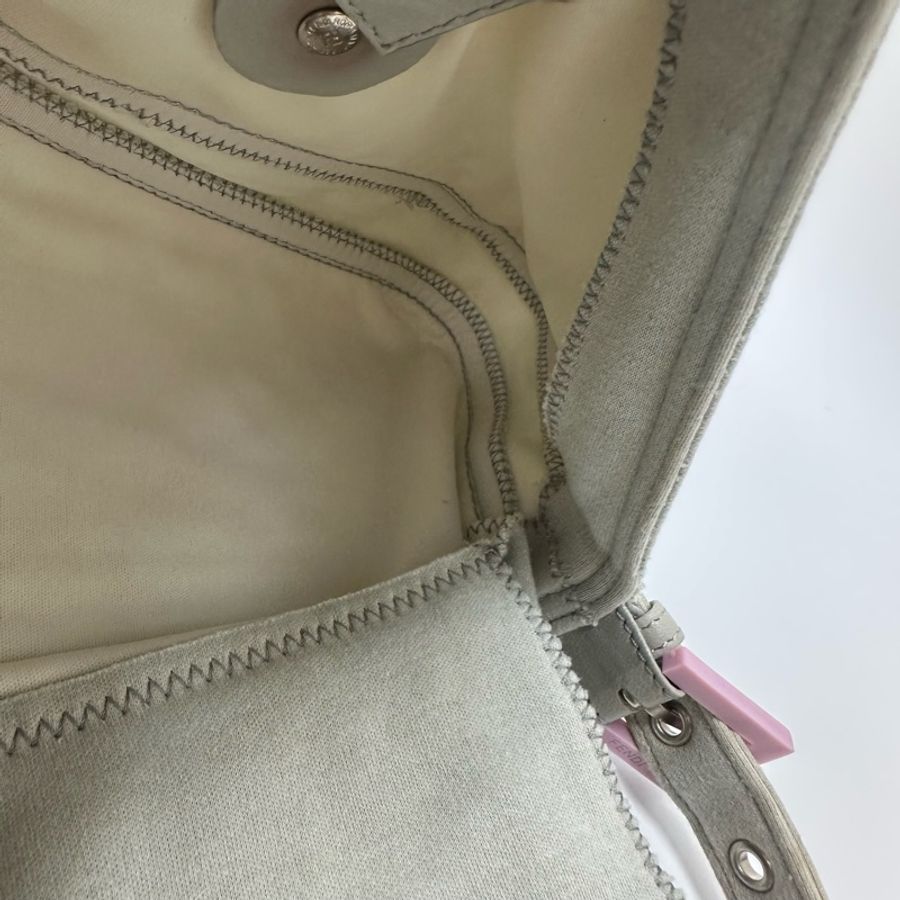 【赫蒂國際精品】 Fendi Baguette 淡灰色布面肩背包 vintage-23