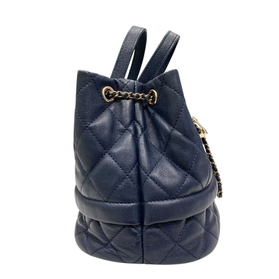 CHANEL 香奈兒 AS0894 CC Logo 菱格紋抽繩束口水桶包 深藍色 皮革 金釦-3