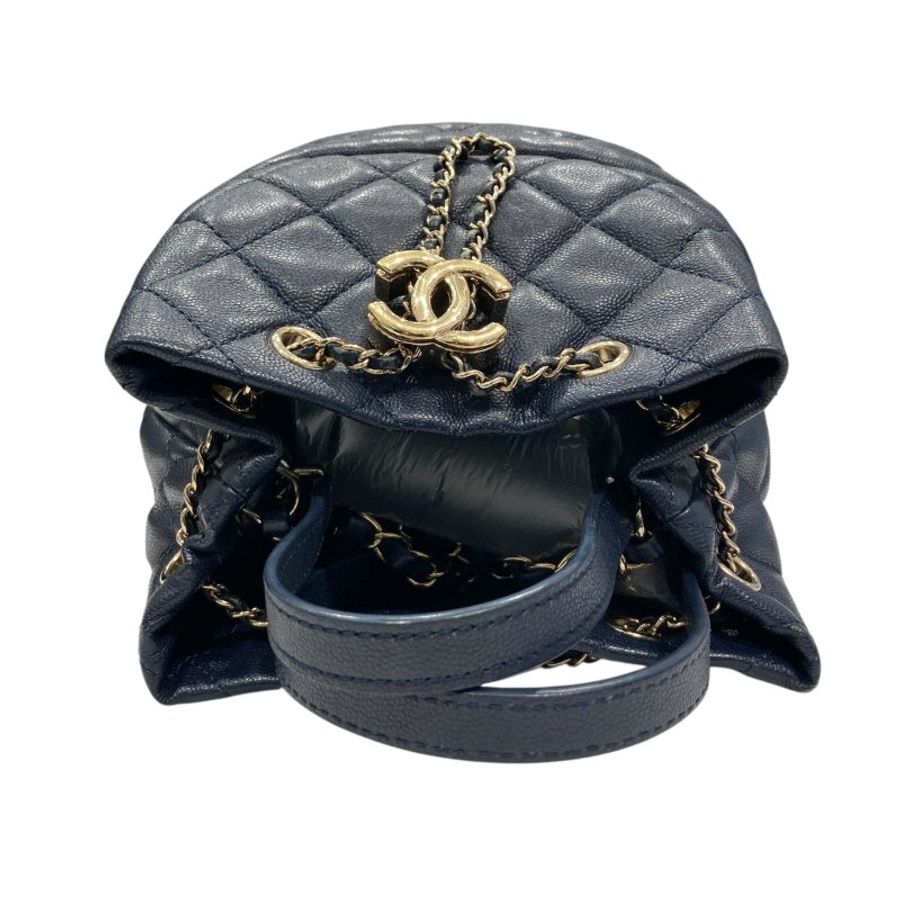 CHANEL 香奈兒 AS0894 CC Logo 菱格紋抽繩束口水桶包 深藍色 皮革 金釦-4