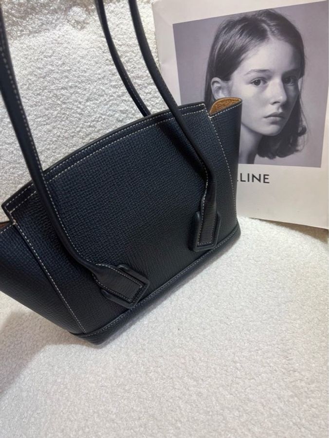99新Bottega VenetaArco33黑色 全皮小號手提單肩包-2