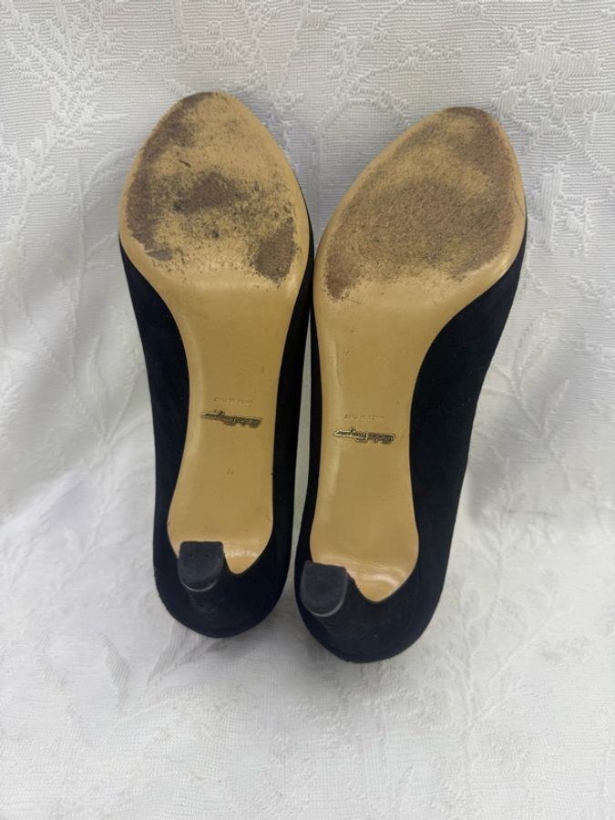 Salvation Ferragamo Heels US 6.5-7