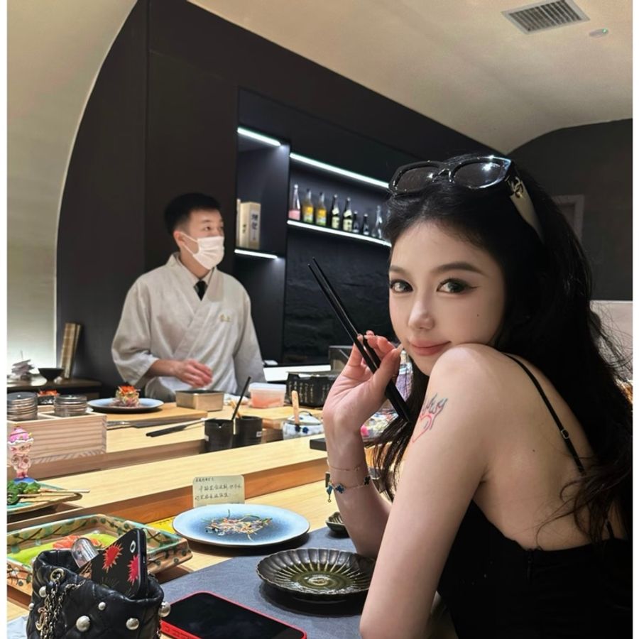 甜售95新香奈兒Chanel爆款熊貓雙色黑白色LOGO太陽眼鏡 黑框墨鏡-11