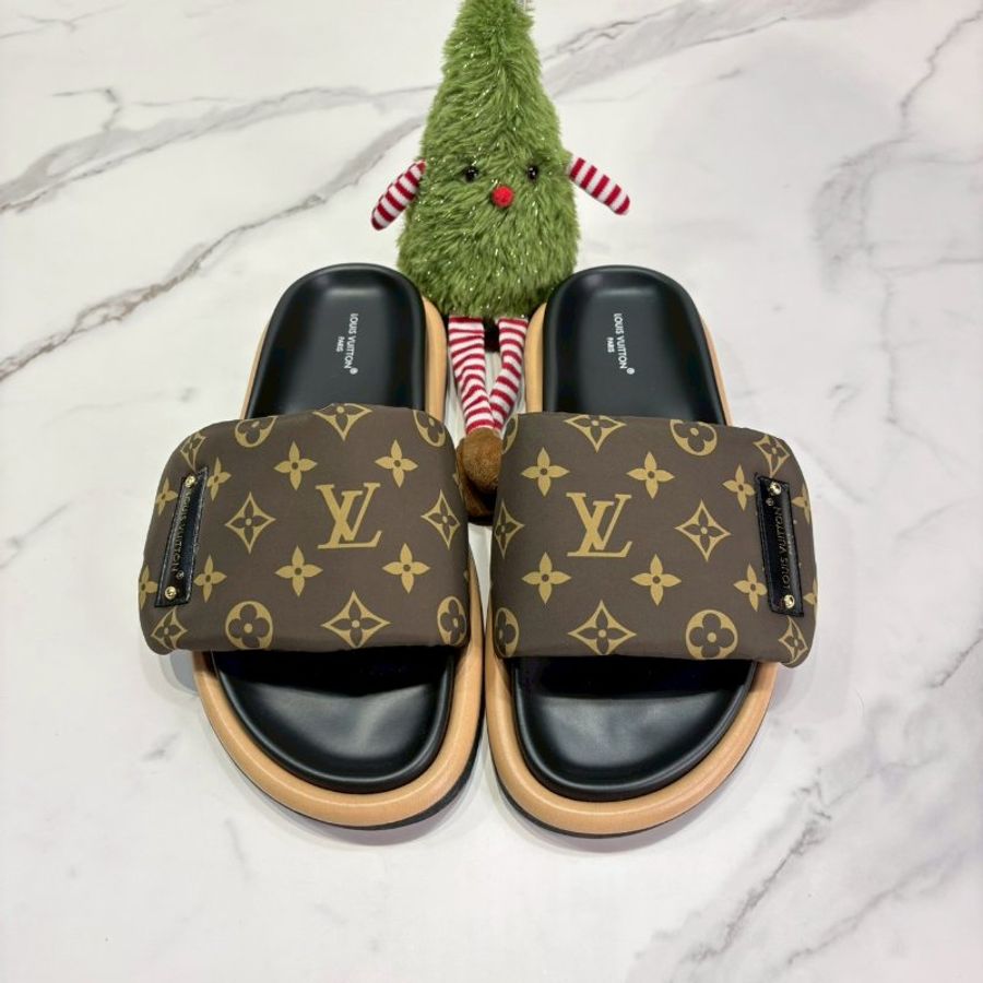 LV Pool Pillow平底涼拖鞋-1