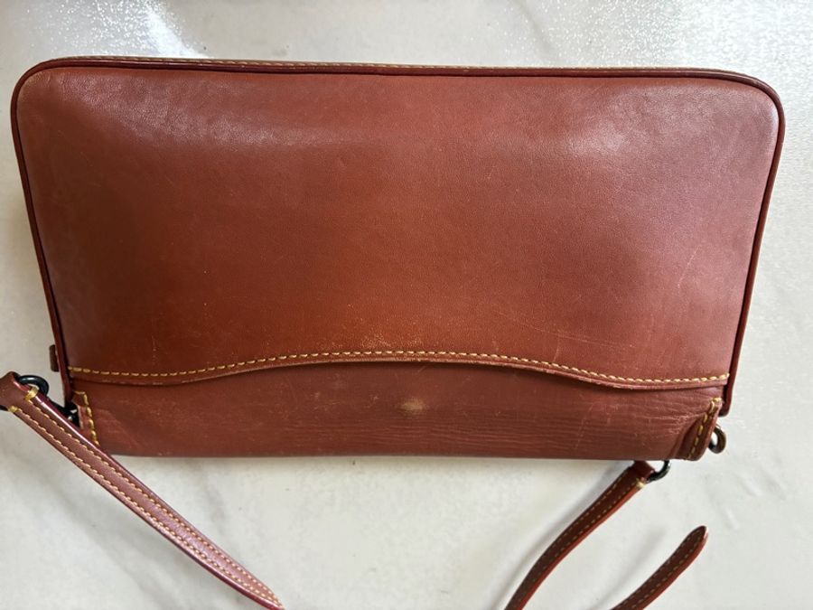 ⏰最終特價品⏰👜Coach Dinky👜棕色手套鞣製皮革手袋背包-3