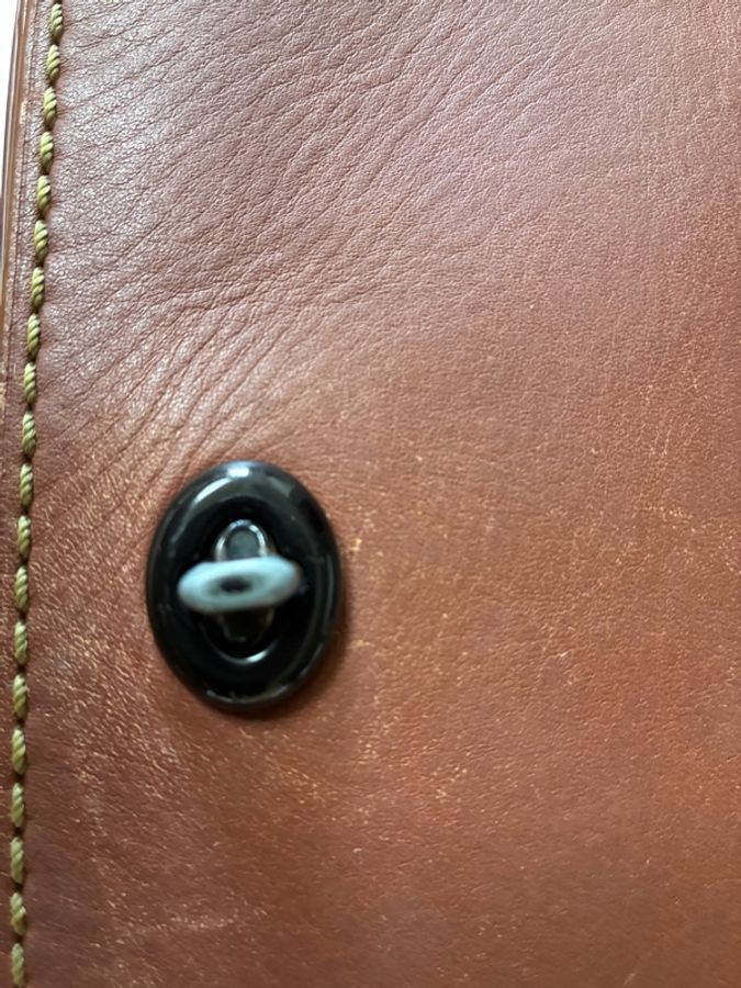 ⏰最終特價品⏰👜Coach Dinky👜棕色手套鞣製皮革手袋背包-13