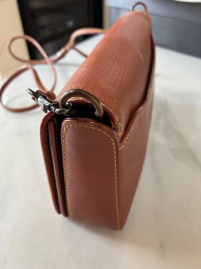 ⏰最終特價品⏰👜Coach Dinky👜棕色手套鞣製皮革手袋背包-16