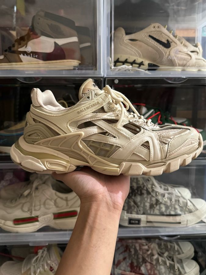 Balenciaga Track 2.0 香檳金 Eu41-0