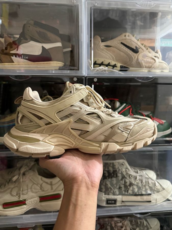 Balenciaga Track 2.0 香檳金 Eu41-3