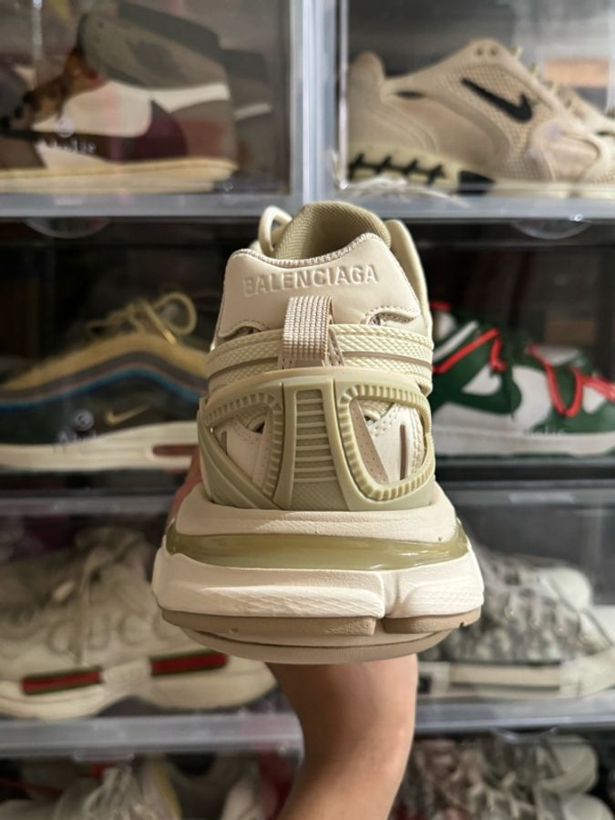 Balenciaga Track 2.0 香檳金 Eu41-4
