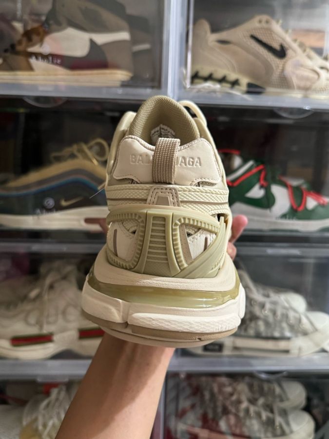 Balenciaga Track 2.0 香檳金 Eu41-5