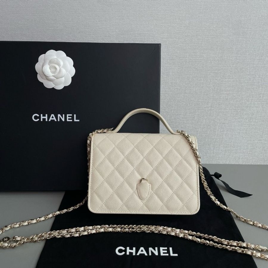 Chanel香奈兒 25C 三合一
奶昔白色金扣荔枝皮woc手柄雙肩包
99新✨️-2