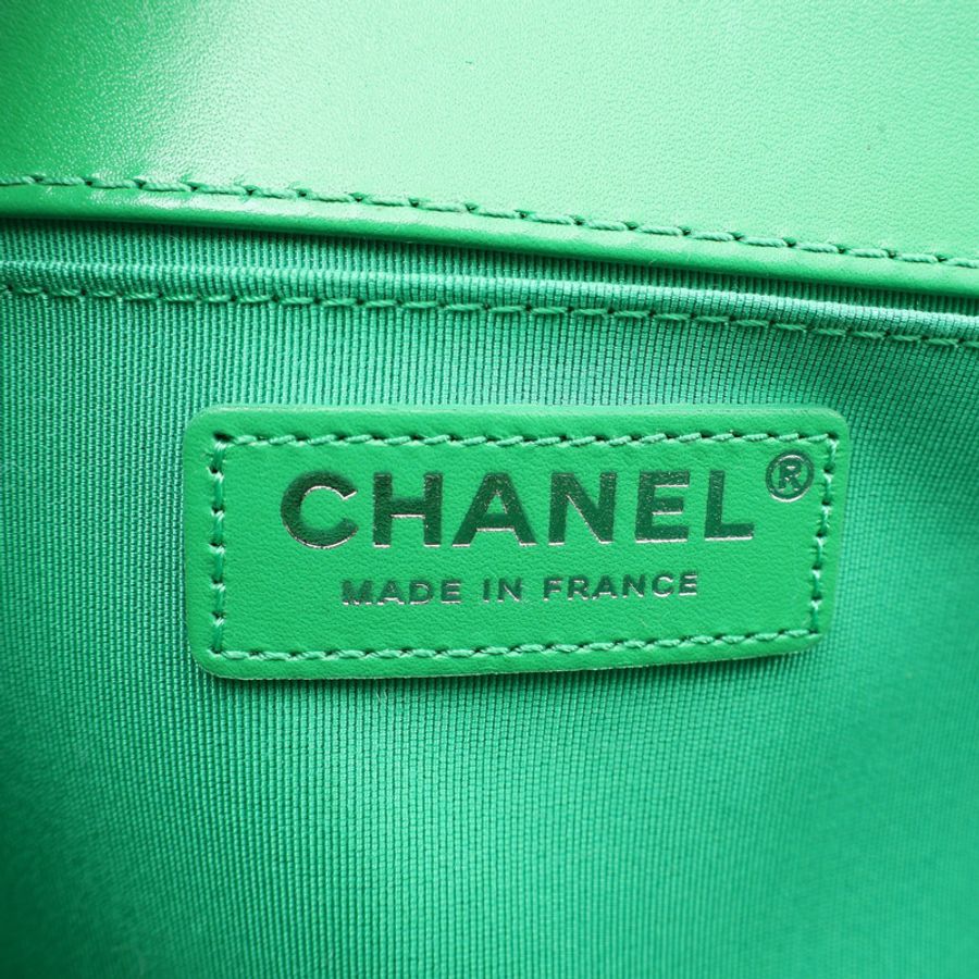 CHANEL 香奈兒 BOY25 肩背包 綠色 牛皮 銀釦-3