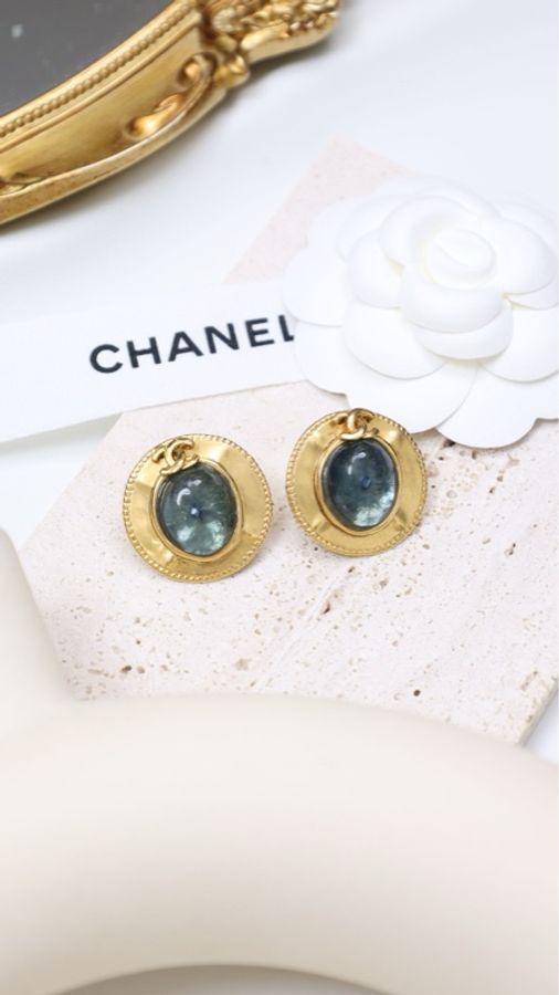 Chanel 97年素金绿色琉璃耳夹-0